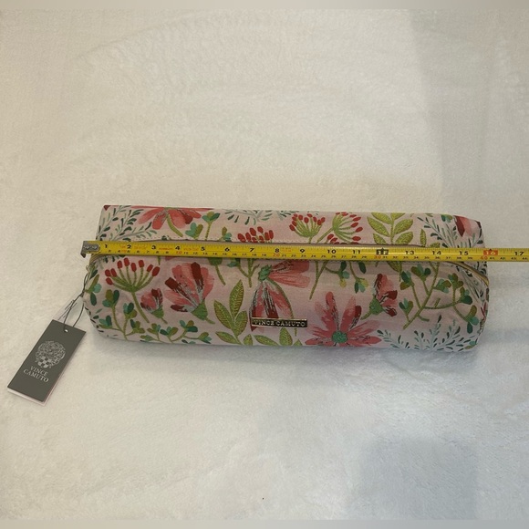 *New* Vince Camuto Multicolored Floral Hair Tool Bag - Picture 14 of 15